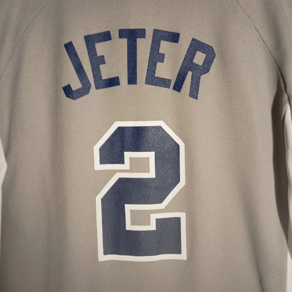 2012 New York Yankees Derek Jeter Jersey P2P 20in (Mens S) Authentic Merchandise - Picture 9 of 12